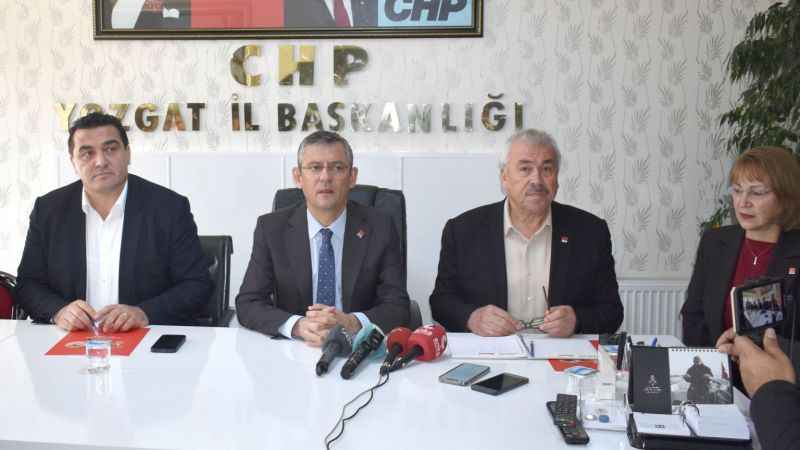 CHP Genel Başkanı Özgür Özel'in İlk Ziyareti Yozgat'a Olmuştu! "Baba Ocağındayız" Sözü İle Konuşuldu