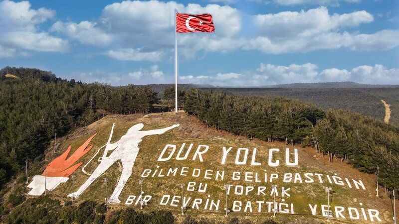 Dur Yolcu Anıtı: 100 Yıl Önce Elde Ettiğimiz Zaferi En İyi Simgeleyen Yapıtlardan!