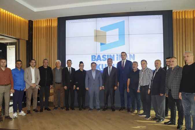 Basın İlan Kurumu Genel Müdürü Cavit Erkılınç: Deprem Bölgesindeki Gazetecilerle Buluştu