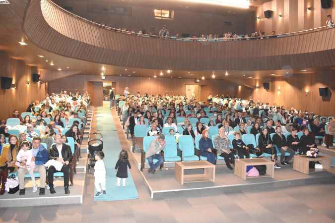 Cumhuriyet Coşkusunu 100. Yılda Mustafa Koç Sanat Merkezi Öğrencileriyle Yaşadılar