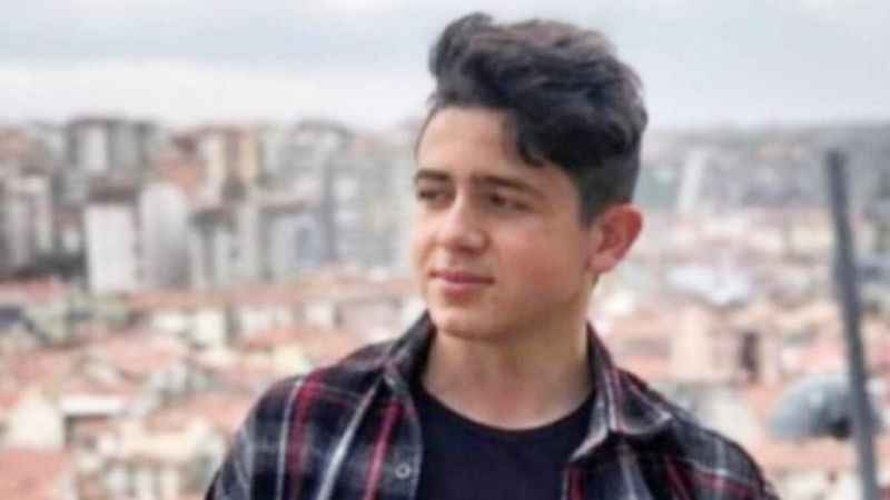 Yozgat’ta Genç Futbolcu Vefatı Etti: Mustafa Arslan Son Yolculuğuna Uğurlandı