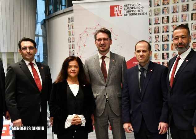 Almanya'nın Yapay Zekası: Yozgatlı İş İnsanları da Seminerde Yerini Aldı