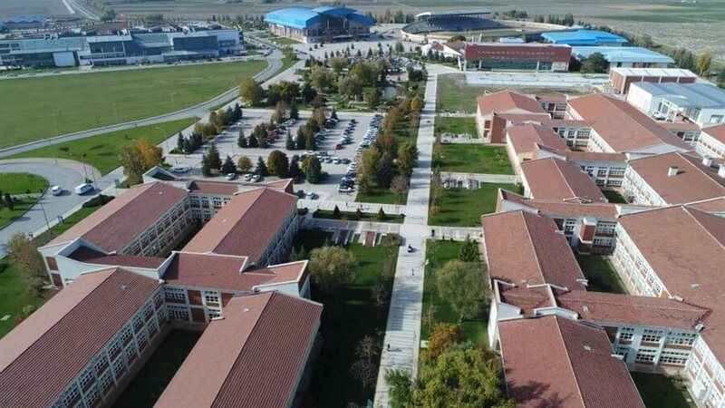 Eskişehir Teknik Üniversitesi İlan Yayınladı: Düşük Kpss Puanıyla Personel Alınacak
