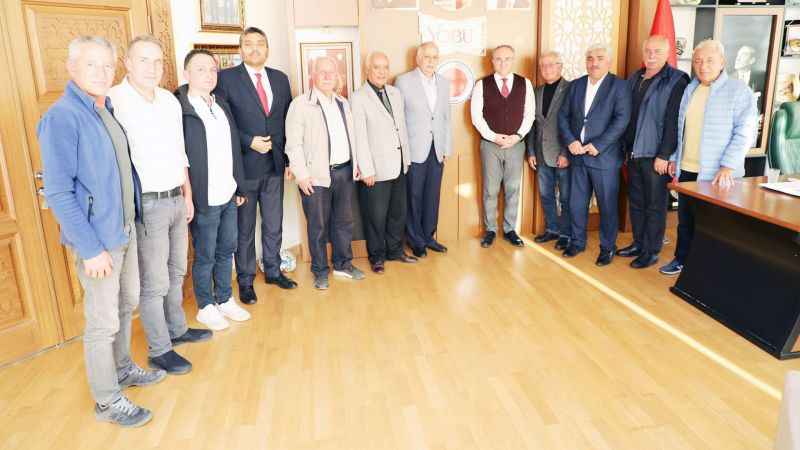 Yozgat Seher Vakti Spor Ekibi’nden Rektör Prof. Dr. Evren Yaşar’a Hayırlı Olsun Ziyareti