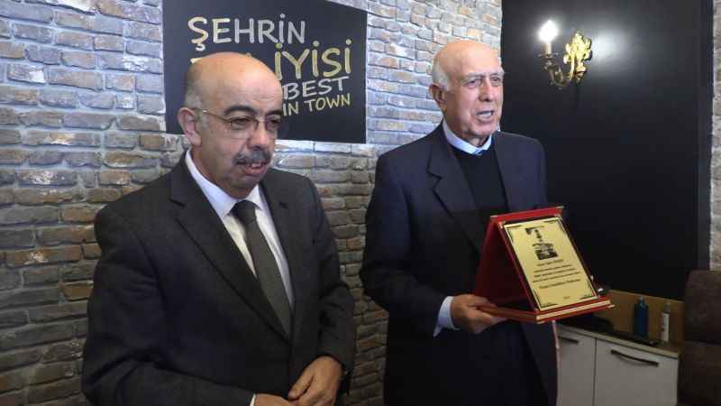 Yozgat Gönüllüleri Platformu Üyeleri Gimat Yönetim Kurulu Başkanı Zafer Özışık'ın Konuğu Oldu