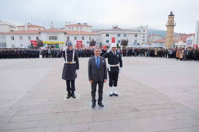 Tüm Dünyada Konuşuldu: Yozgat'ta Saat 9'u 5 Geçe Adeta Hayat Durdu