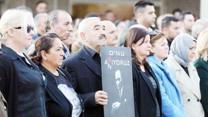 Yenimahalle’de Saat 9’u 5 Geçe Hayat Durdu: Gazi Mustafa Kemal Atatürk'e Vefa Borcu