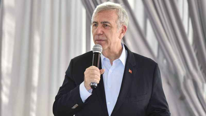 Ankara Büyükşehir Belediye Başkanı Mansur Yavaş Müjdeyi Verdi: Otobüslerde Ödeme Sistemi Elektroniğe Çevriliyor