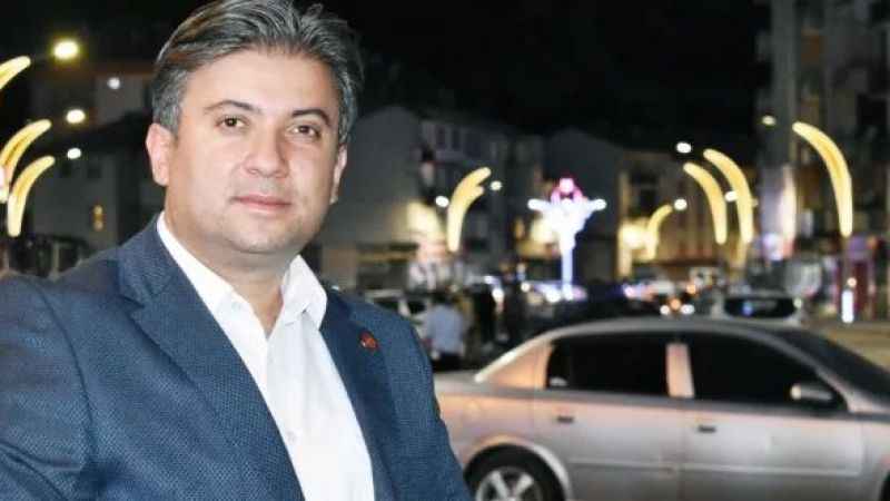Belediye Başkan Adayları Nasıl Belirleniyor: İktidarı Muhalefete Düşürecek Hatalar Neler? Gazeteci Tarık Yılmaz Yazdı...