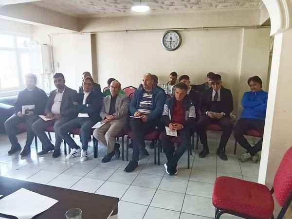 Yozgat YURT – AY Derneği'nden Eğitimli Yönetici Güçlü STK Projesi! Her Şey Çocuklar ve Gençler İçin!