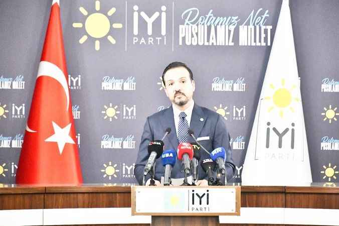 İYİ Parti Sözcüsü ve Medya İlişkileri Başkanı Prof. Dr. Kürşad Zorlu: 81 İlde Aday Çıkarılacak!