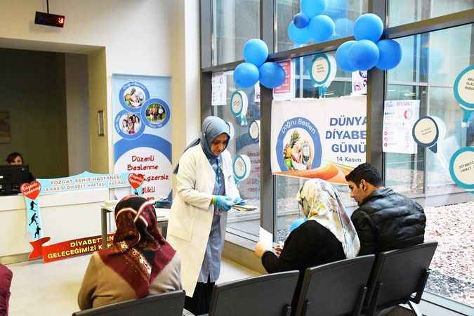 Diyabetle Mücadelede Yeni Adım: Yozgat Şehir Hastanesi Vatandaşları Bilgilendiriyor!