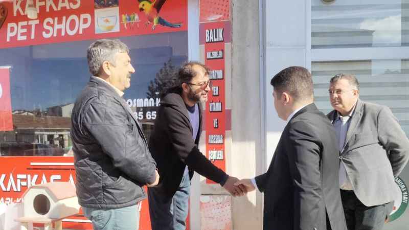 Sarıkaya Esnafları Kaymakam Demir’le Bir Arada: İlçenin Geleceği İçin Fikir Alışverişi!