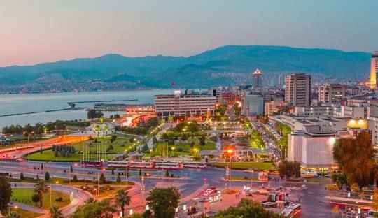 İzmirlilerin Akın Akın Gittiği yerler: Listenin Başında Antalya Bodrum Var!