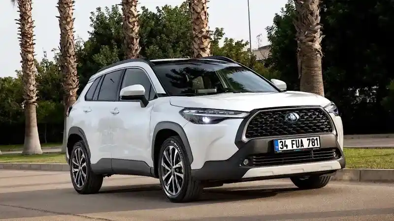 Toyota Corolla Cross'ın Yeni Kampanyası: En Düşük 1.495.000 TL'den Satışa Sunuldu!