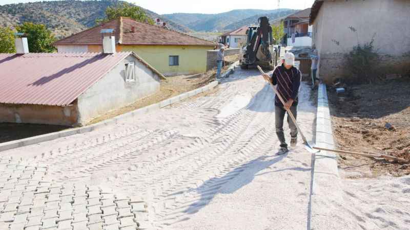 Başkan Öçal Sahaya İndi: Saraykentliler İçin İncelemelerde Bulundu