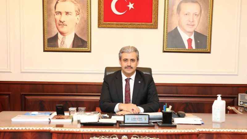 Yozgat Belediye Başkanı Celal Köse'nin Eğitimcilere Bir Mesajı Var