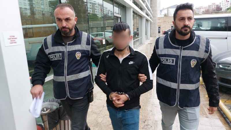 Samsun'da Kız Meselesi Meselesi Bıçaklı Kavgaya Dönüştü: 1 Kişi Ağır Yaralı, Saldırgan Tutuklandı