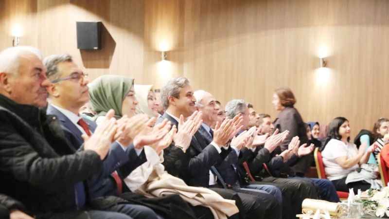 Yozgat'ta Kültür ve İlham Buluşması Düzenlendi: İktisat Profesörü Nurullah Genç'i İle Söyleşi Yapıldı!