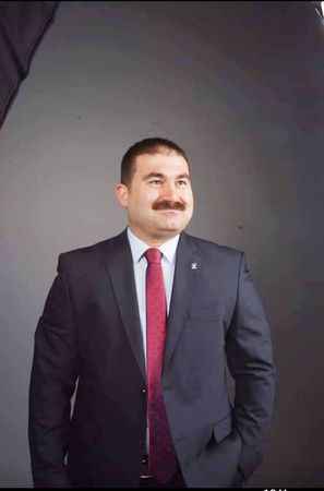 AK Parti Yeni İl Başkanı Belli Oldu: Çelebi Altuntaş, Yusuf Başer'den Görevi Devralacak