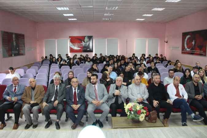 Yozgat Erdoğan Akdağ Fen Lisesi’nde Öğretmenler Günü Programı Düzenlendi