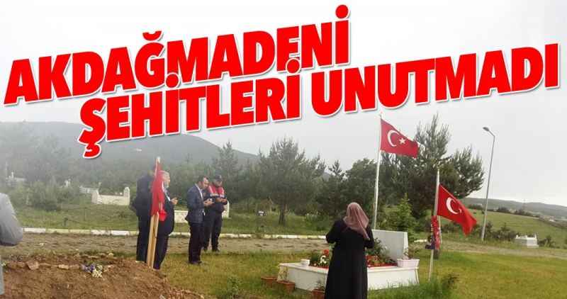 AKDAĞMADENİ BAYRAM'DA ŞEHİTLERİ UNUTMADI!