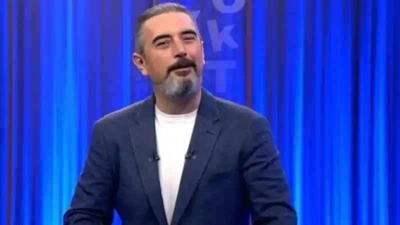 Ali İhsan Varol Programdan Ayrıldı: Kelime Oyunu Sunucusu Neden Değişti?