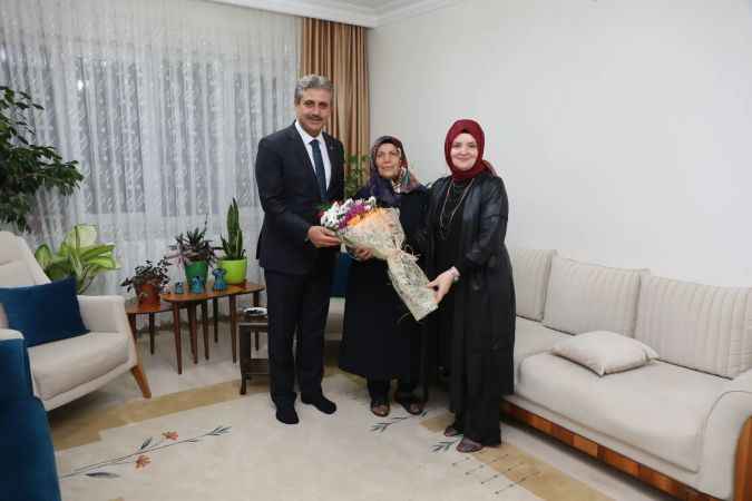Başkan Köse Emekli Öğretmenleri Unutmadı: 24 Kasım Sonrası Vefa Ziyaretinde Bulundu