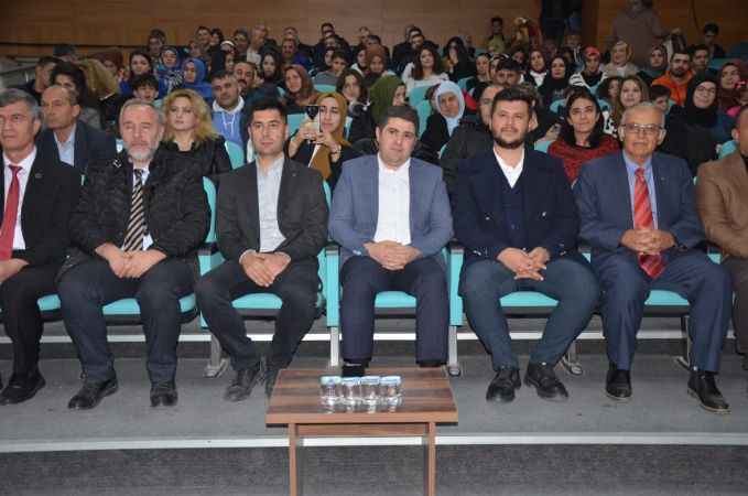 24 Kasım'da Sarıkaya'da Çok Özel Kutlama: Öğretmenler Günü İçin Programa Düzenlendi
