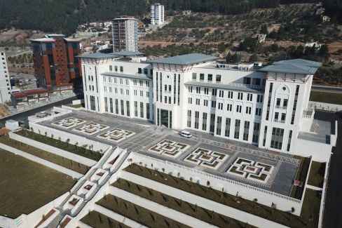 OnikiŞubat Belediye Başkanlığı Yemek Hizmeti Alımı İçin İhale İlanı Yayınladı (27/11/2023)