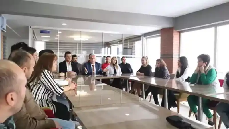 Dilan Polat Güzellik Salonu Sektörünü Olumsuz Yönde mi Etkiledi? İşleteciler Odası'ndan %80'lik Düşüş Açıklaması Geldi!