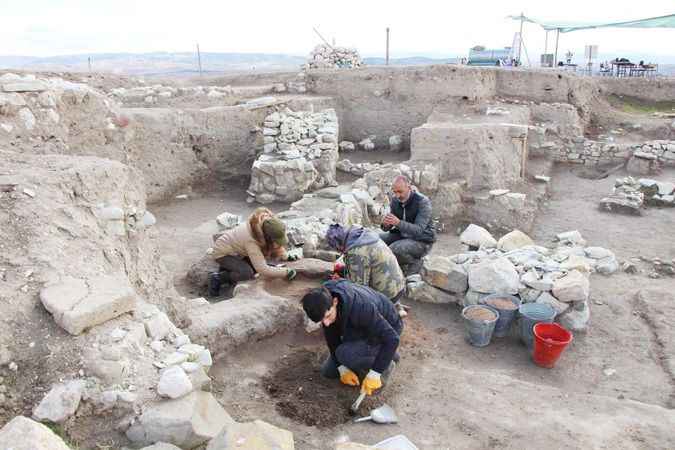 Amasya'da Keşfedildiler: Bu Eserlerin Geçmişi Tam 2 bin 600 Yıl Öncesine Dayanıyor