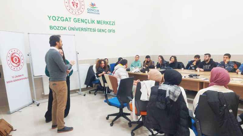 Yozgat Bozok Üniversitesi İŞKUR İle İş Birliği Sağladı: Gençlere Kariyer Eğitimleri Verildi!