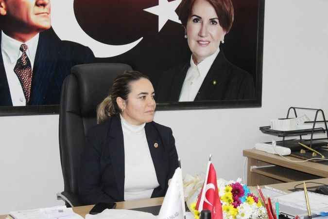 Başbuğ Alparslan Türkeş’in Kızı Ayyüce Türkeş, Başbuğ'un Son Kalesi Yozgat'a Geldi!