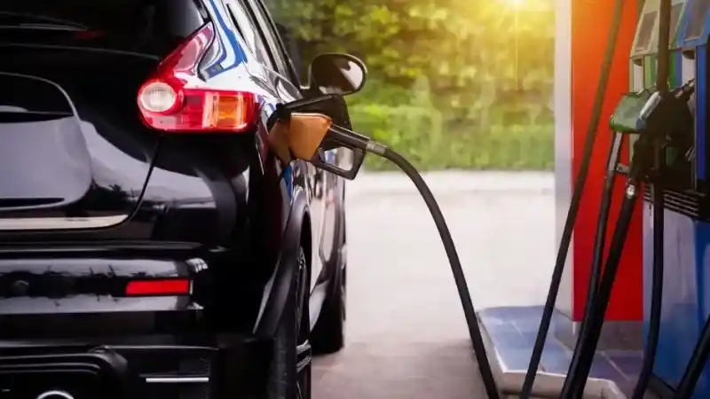 Yakıt Piyasasında Büyük Dalgalanma: Benzine ÖTV Zammı Gelecek ve Fiyatlar Uçacak