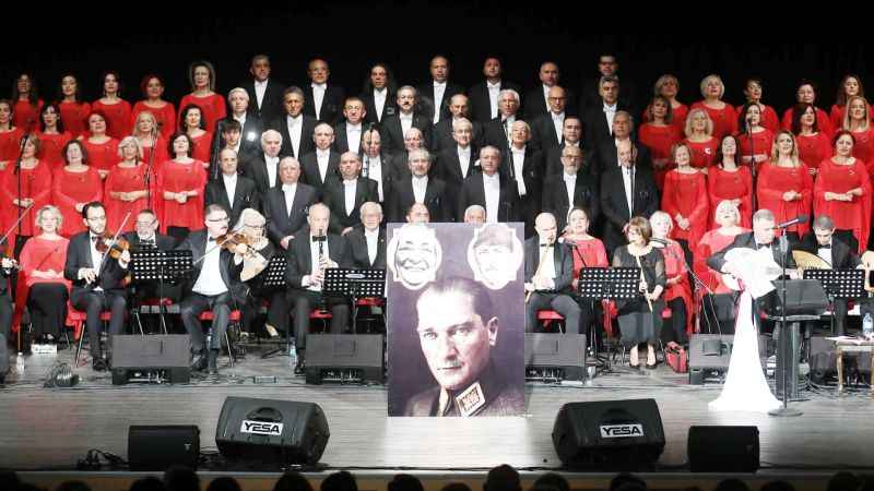 Yenimahalle’de Cumhuriyet Coşkusu: 100. Yıla Özel 100 Kişilik Koro İle Kutlama Yapıldı!