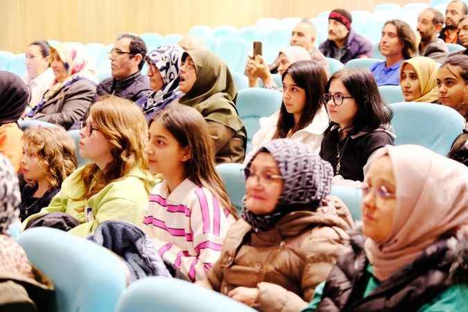 Yozgat Valiliği Dört Şehirde Uyguladı: Engelli Vatandaşlar Acı ve Tatlı Hayat Filmini İzlediler!
