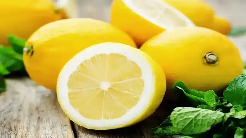 Uyumadan Önce Ayağınıza Limon Sürüp Yatarsanız Ne Olur: Cevabı Şifa Dolu!