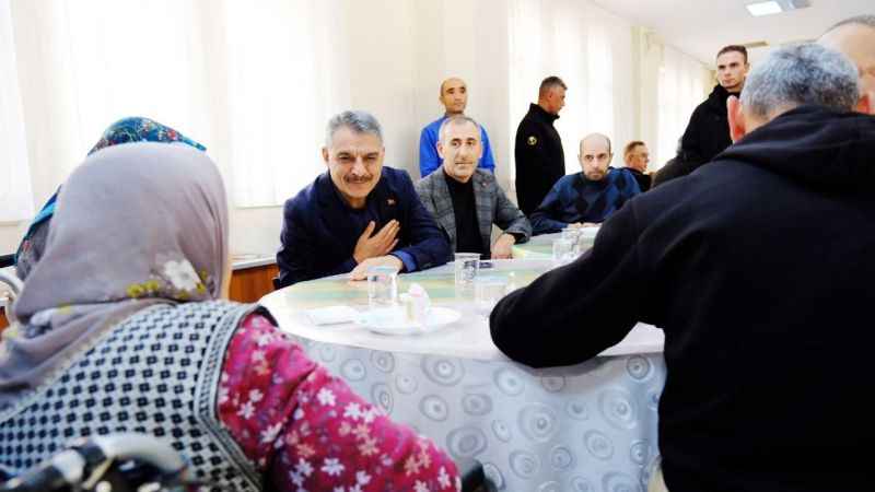 Yozgat Valiliği Engelliler Gününde Bakım Merkezinde Etkinlik Düzenledi!