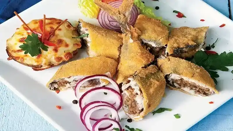 Somer Şef'in Uskumru Dolması Yemeği Nasıl Yapılır? MasterChef'e Damgasını Vuran O Lezzet!