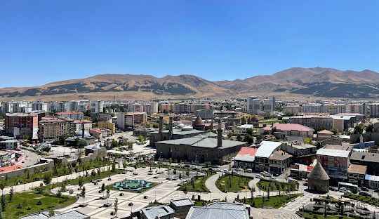 Yüksek Rakımıyla Zirvede: Erzurum İlimizin Tarihi Güzellikleri ve İklim Yapısı!