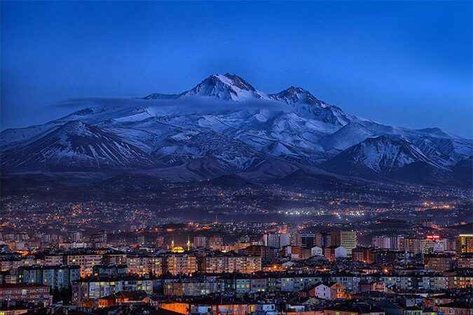 Erciyes'te Neler Oluyor: Erciyes Dağı'ndaki Dumanın Sebebi Nedir? (06/12/2023)