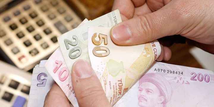 Memurlar Gözünü Seyyanen Zamma Dikti! Yeni Maaş Zammı Yüzde Kaç Oranında Olacak? (06/12/2023)