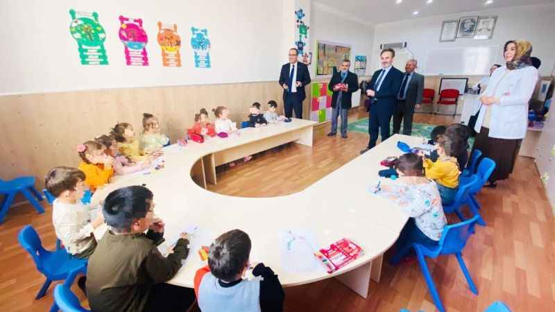 İl Müftüsü Gülden Minik Öğrencilerle Sohbet Etti: Vali Yardımcısı Dalak ile 4-6 Yaş Kur-an Kursu'nu Ziyaret Etti