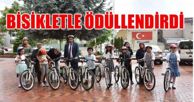 BİSİKLETLE ÖDÜLLENDİRDİ