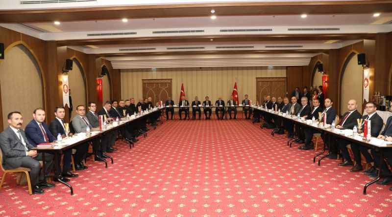 Niğde Valiliği Düzenledi: Düzensiz Göçle Mücadele Koordinasyon Toplantısı Niğde'de Gerçekleştirildi! (07/12/2023)