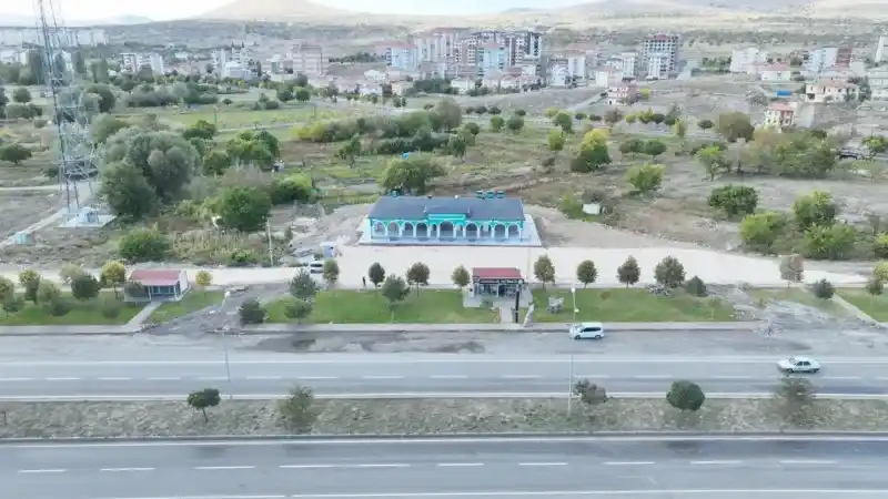 Kayseri'de Yeni Terminal Heyecanı Yaşanıyor! Kayseri-Adana Karayolu Üzerine Kurulacak! (07/12/2023)