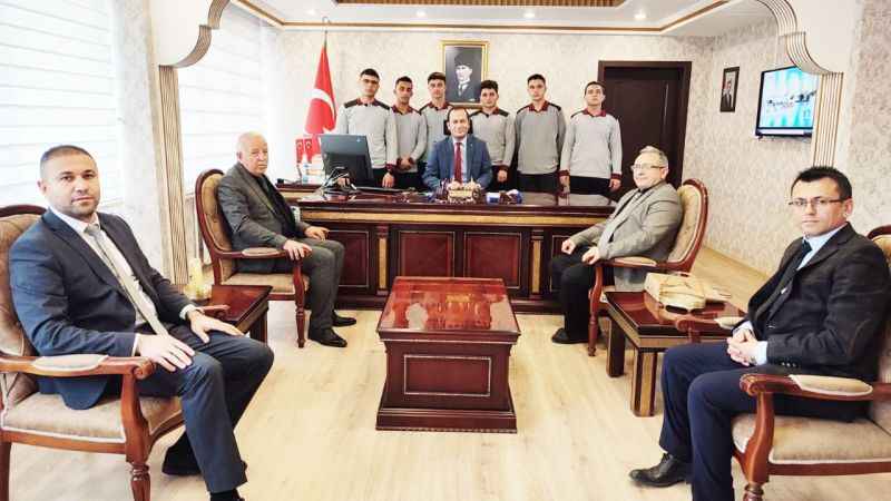 Gençlerin Avrupa Macerası: Akşemsettin Lisesi'nden Kaymakam Topuz’a Özel Ziyaret! (08/12/2023)