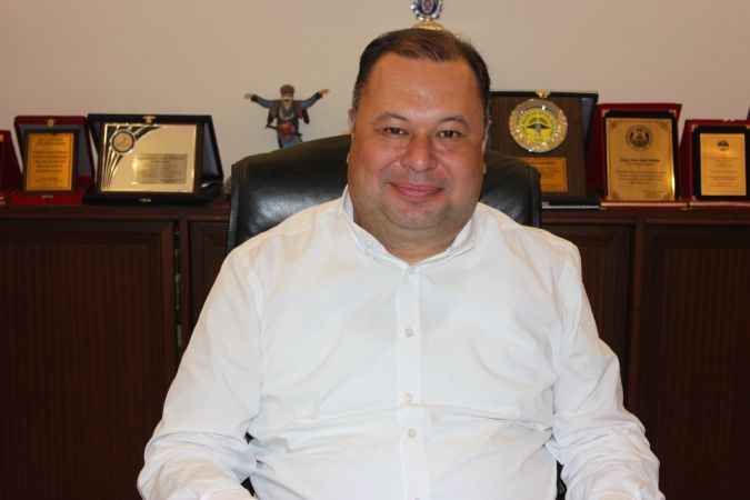 Çine Belediye Başkanı Hayatını Kaybetti: Fıtık Ameliyatı Sırasında Acı Haber Geldi! (08/12/2023)