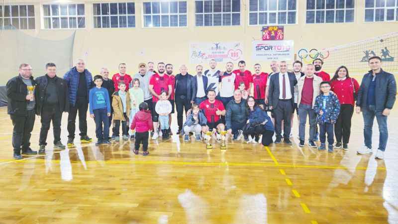 Voleybol Turnuvası'nda Şampiyonluktan Çok Mescidi Aksa Görseli Konuşuldu! "Kudüs Özgür Değilse Dünya Tutsaktır" Mesajı
